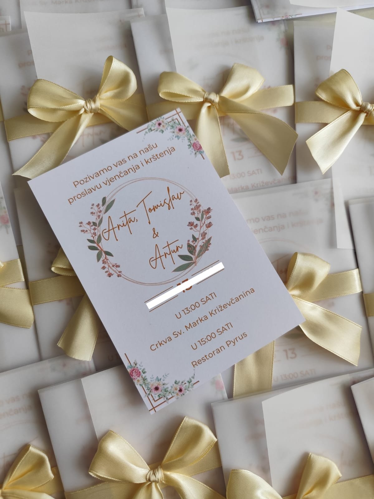Pozivnica za vjenčanje i krštenje Flower | Personalizirana pozivnica s paus papirom - Slika 1